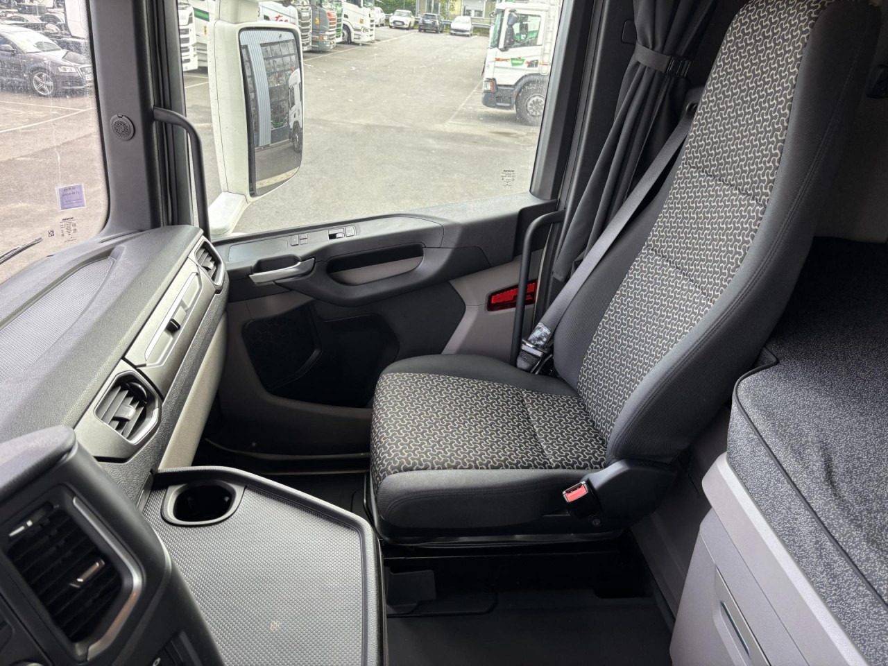SCANIA S 500 A4x2NA - Tegljač: slika 5 SCANIA S 500 A4x2NA - Tegljač: slika 5