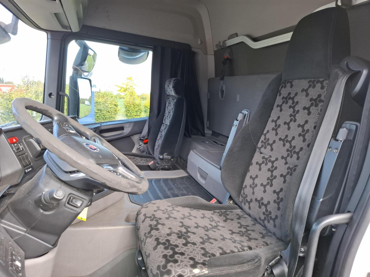 SCANIA SCANIAG410 A4x2 GNC - Tegljač: slika 5 SCANIA SCANIAG410 A4x2 GNC - Tegljač: slika 5