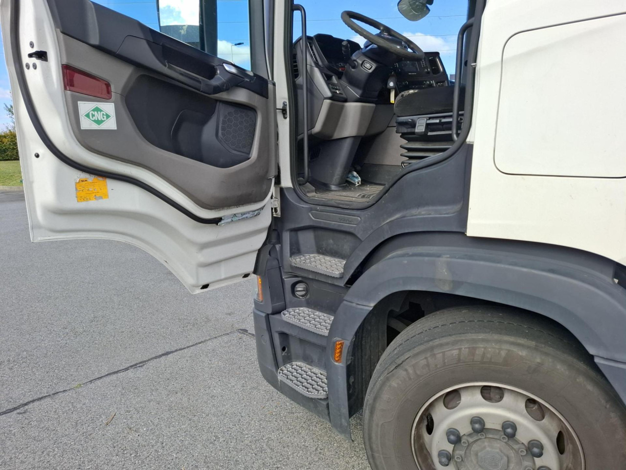 SCANIA SCANIAG410 A4x2 GNC - Tegljač: slika 4 SCANIA SCANIAG410 A4x2 GNC - Tegljač: slika 4