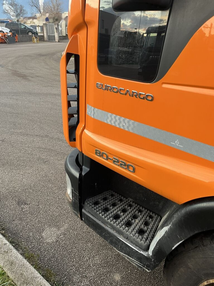 IVECO EuroCargo 80-220 - Istovarivač: slika 4 IVECO EuroCargo 80-220 - Istovarivač: slika 4