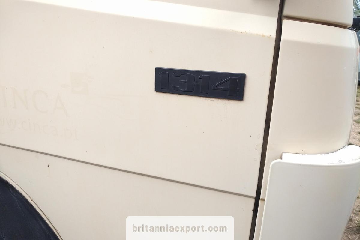 MERCEDES-BENZ 1314 | OM366 6 Cylinder | 4x2 6 Tyres | 13 Ton| - Kamion sa tovarnim sandukom: slika 3 MERCEDES-BENZ 1314 | OM366 6 Cylinder | 4x2 6 Tyres | 13 Ton| - Kamion sa tovarnim sandukom: slika 3