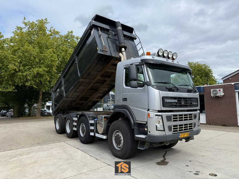Terberg FM2000-T 8X8 - EURO 5 - AUTOMATIC - KIPPER/TIPPER - NL TRUCK - ISOLATED HARDOX - TOP! - Istovarivač: slika 3 Terberg FM2000-T 8X8 - EURO 5 - AUTOMATIC - KIPPER/TIPPER - NL TRUCK - ISOLATED HARDOX - TOP! - Istovarivač: slika 3