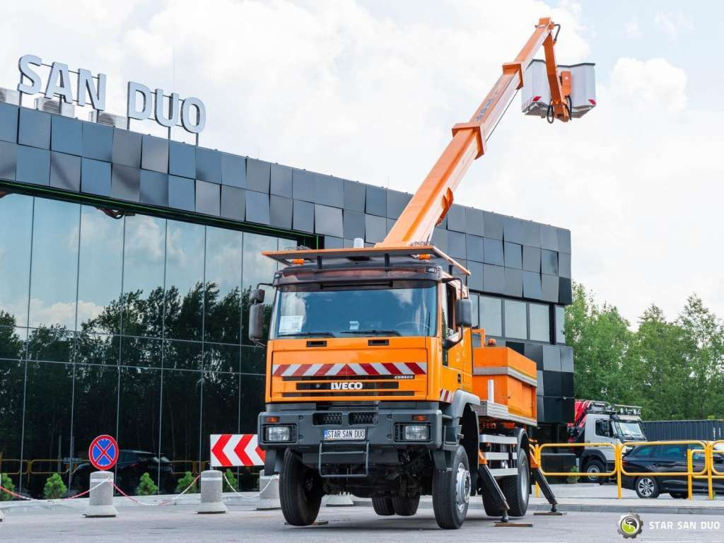 Iveco CURSOR 240 4x4 RUTHMANN T225 22,5 Meters Lift - Vazdušna platforma montirana na kamion: slika 5 Iveco CURSOR 240 4x4 RUTHMANN T225 22,5 Meters Lift - Vazdušna platforma montirana na kamion: slika 5