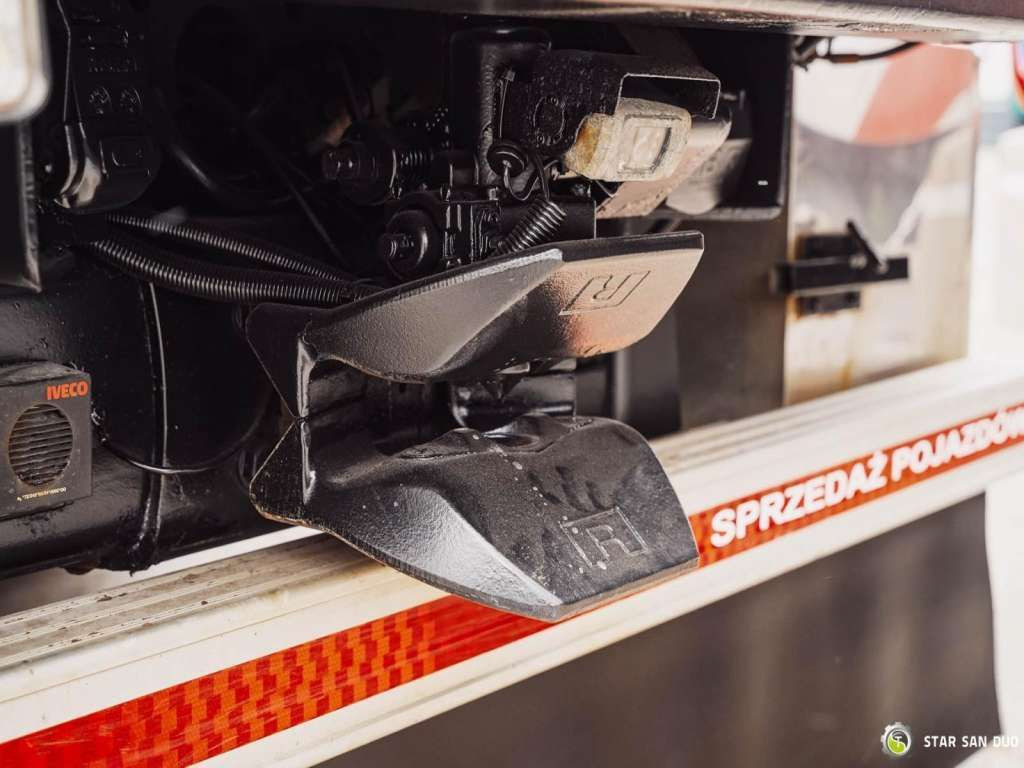 Kamion sa dizalicom Iveco STRALIS AS320S50Y 8x2 HMF 8520-0K6 FLY JIB Winc: slika 26 Kamion sa dizalicom Iveco STRALIS AS320S50Y 8x2 HMF 8520-0K6 FLY JIB Winc: slika 26