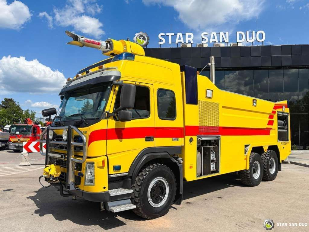 Volvo FM 460 6x6 Rosenbauer Fire Truck LSP Water Tank - Kamion: slika 1 Volvo FM 460 6x6 Rosenbauer Fire Truck LSP Water Tank - Kamion: slika 1