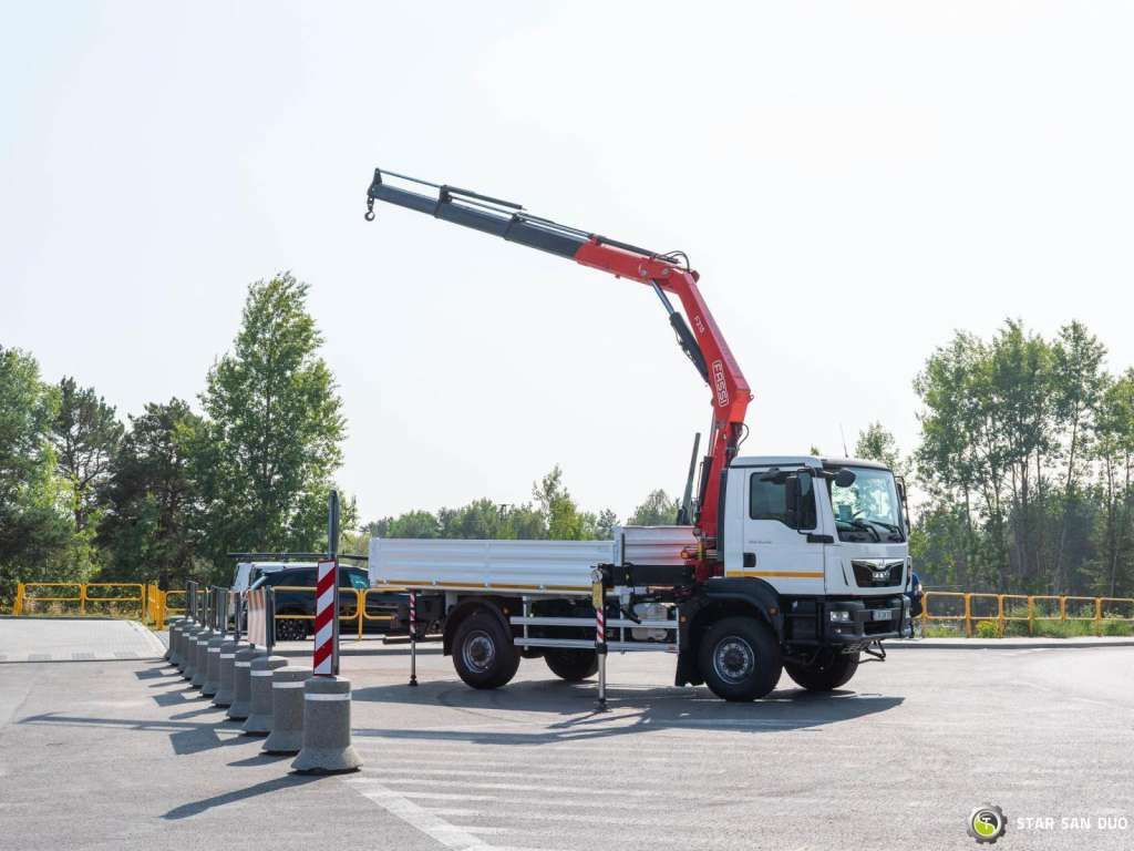 MAN TGM 18.250 4x4 Fassi F215A.0.23 Active HDS Cran - Kamion sa dizalicom: slika 4 MAN TGM 18.250 4x4 Fassi F215A.0.23 Active HDS Cran - Kamion sa dizalicom: slika 4