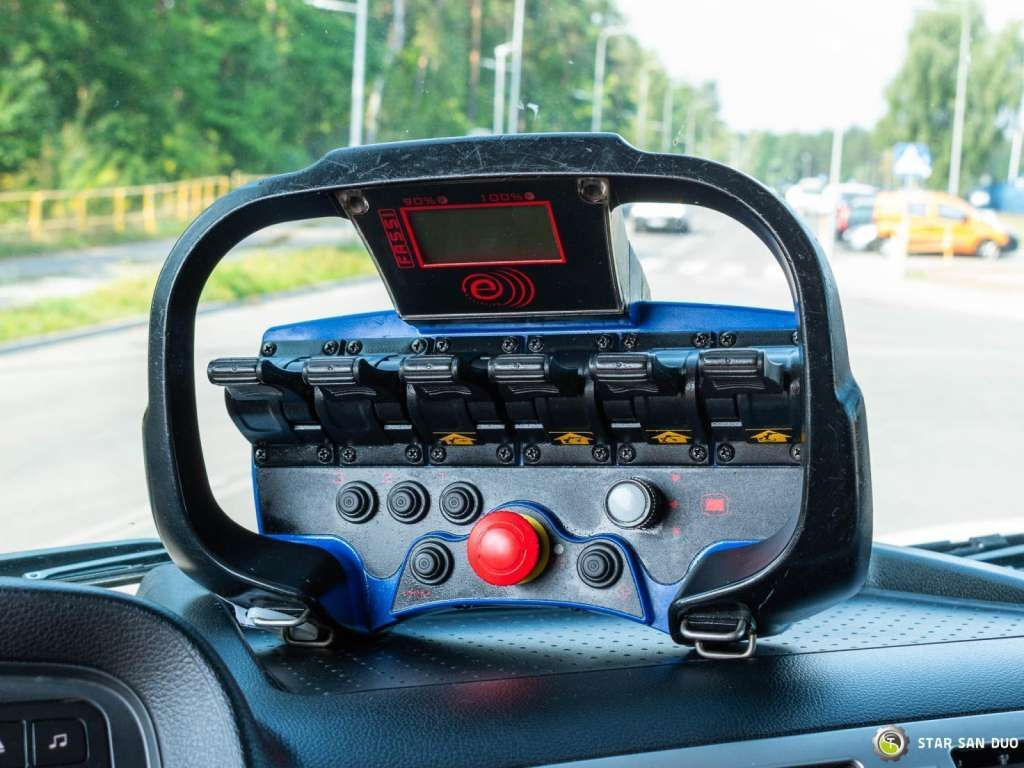 Lizing  MAN  TGM 18.250 4x4 Fassi F215A.0.23 Active HDS Cran MAN  TGM 18.250 4x4 Fassi F215A.0.23 Active HDS Cran: slika 17