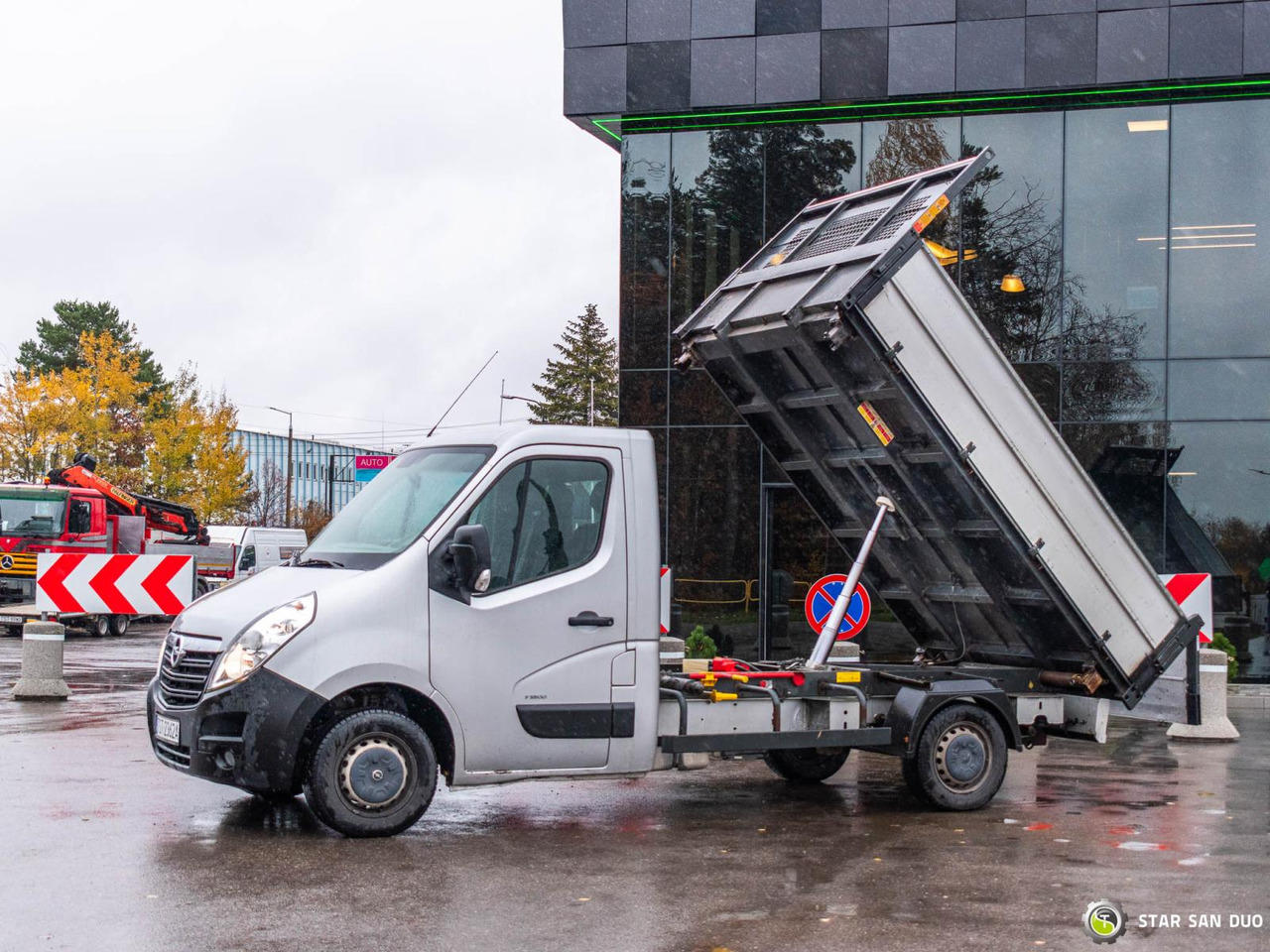 - Istovarivač: slika 3 - Istovarivač: slika 3