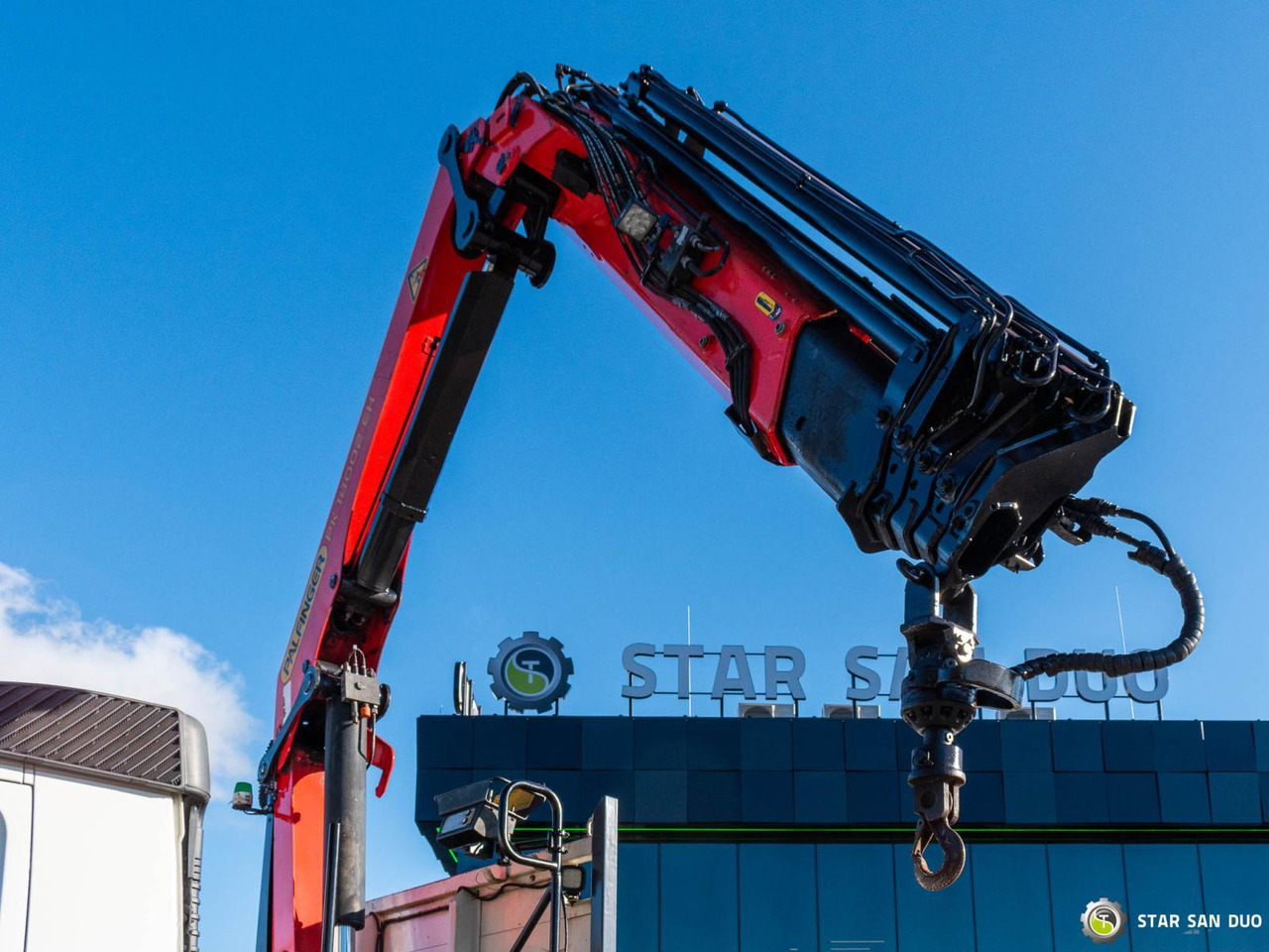 Kamion sa dizalicom : slika 25