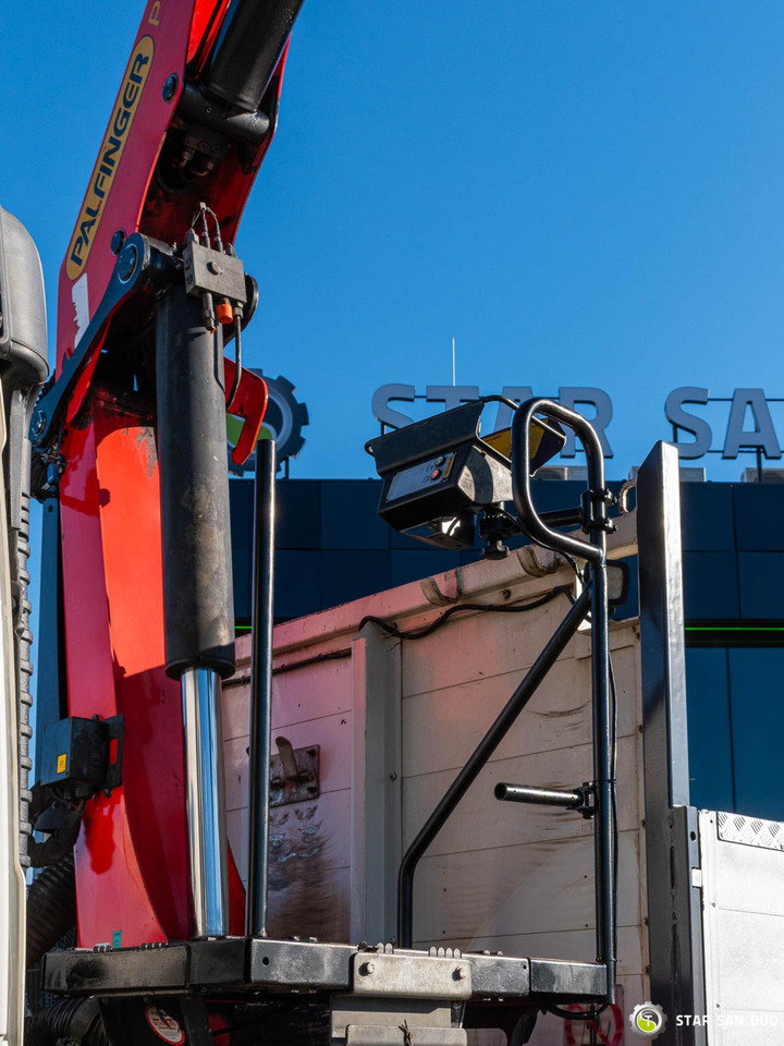 Kamion sa dizalicom : slika 27