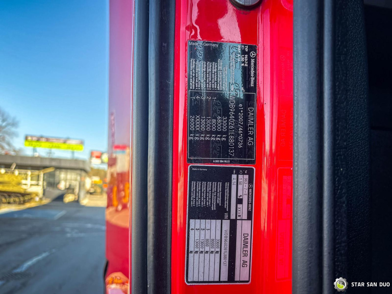 Kamion sa dizalicom : slika 20