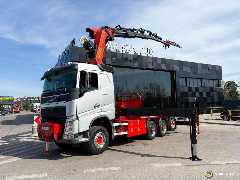 Volvo FH 500 8x4*4 PK65002 Fly JIB Crane 7456 h Winch - Kamion sa dizalicom: slika 4 Volvo FH 500 8x4*4 PK65002 Fly JIB Crane 7456 h Winch - Kamion sa dizalicom: slika 4