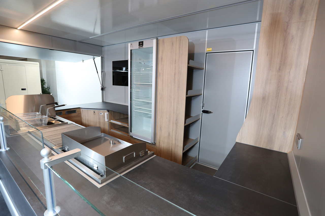 Mobil BORCO HÖHNS - Hrana kamion: slika 3 Mobil BORCO HÖHNS - Hrana kamion: slika 3