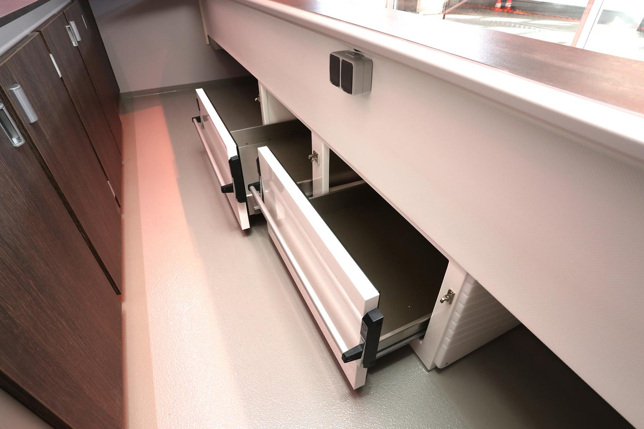 Novu Hrana kamion Mobil BORCO HÖHNS: slika 11 Novu Hrana kamion Mobil BORCO HÖHNS: slika 11