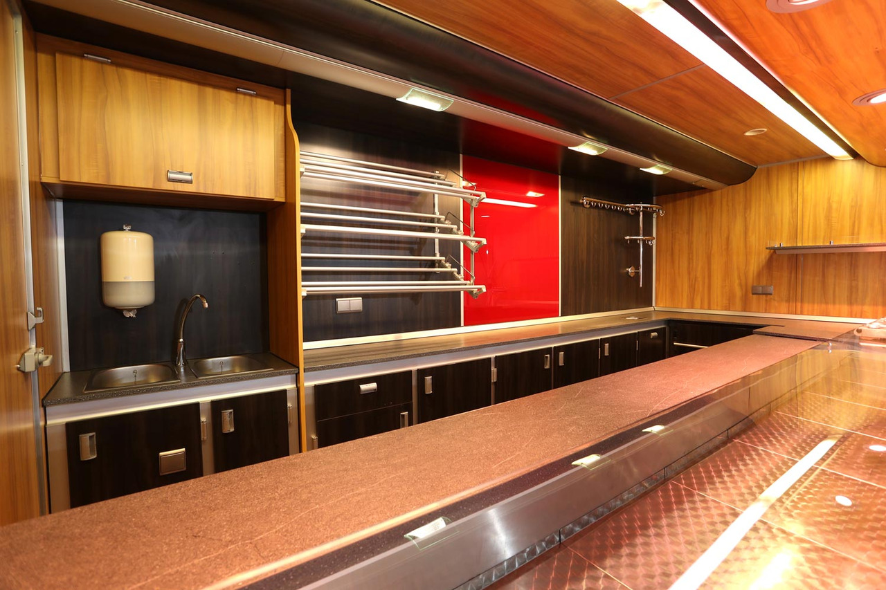 Wochenmarktmobil BORCO HÖHNS - Hrana kamion: slika 4 Wochenmarktmobil BORCO HÖHNS - Hrana kamion: slika 4