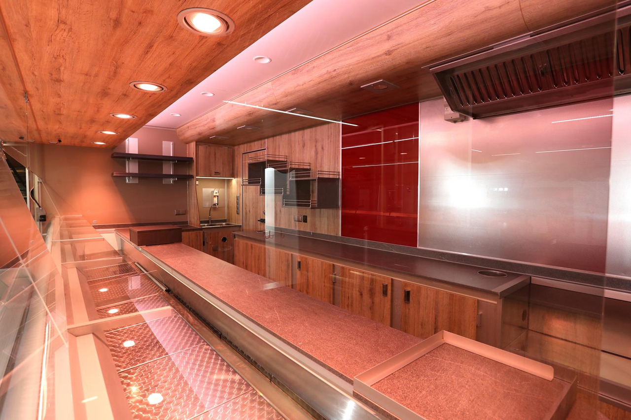 Wochenmarktmobil BORCO HÖHNS - Hrana kamion: slika 5 Wochenmarktmobil BORCO HÖHNS - Hrana kamion: slika 5