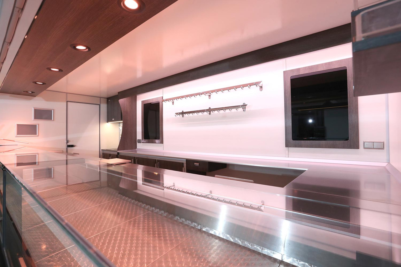 Wochenmarktmobil BORCO HÖHNS - Hrana kamion: slika 4 Wochenmarktmobil BORCO HÖHNS - Hrana kamion: slika 4