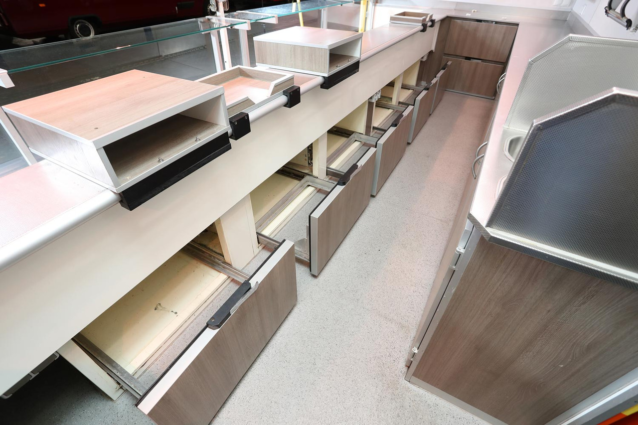 Wochenmarktmobil Esselmann - Hrana kamion: slika 5 Wochenmarktmobil Esselmann - Hrana kamion: slika 5