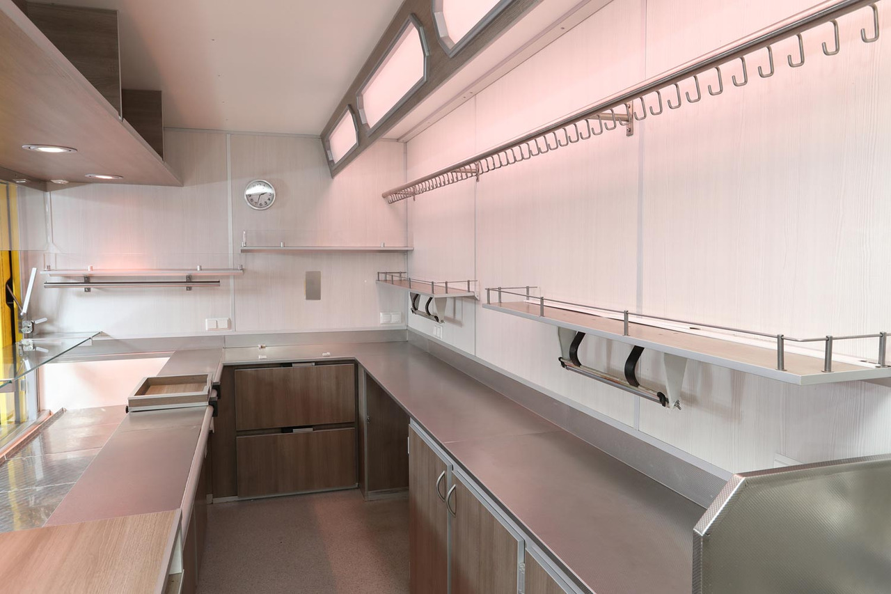 Wochenmarktmobil Esselmann - Hrana kamion: slika 4 Wochenmarktmobil Esselmann - Hrana kamion: slika 4