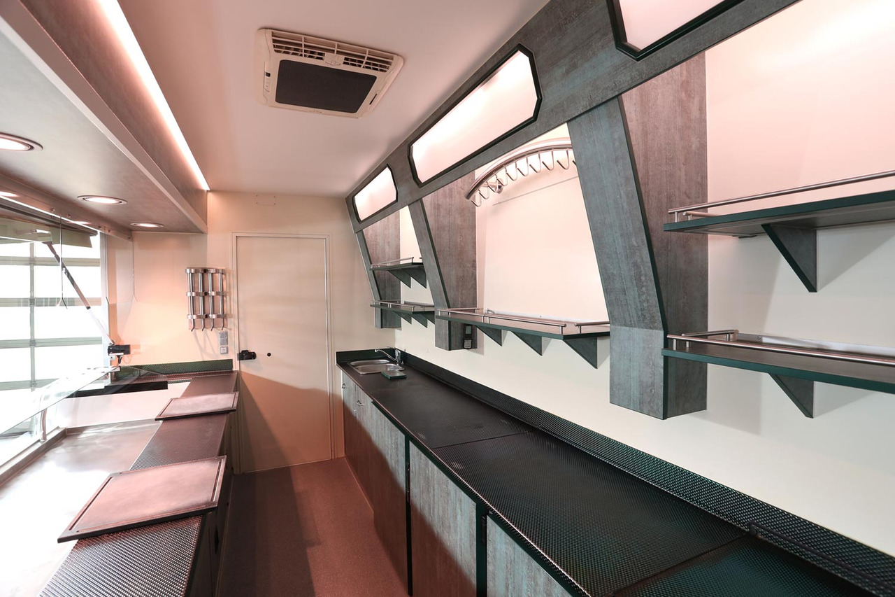 Wochenmarktmobil Seico - Hrana kamion: slika 5 Wochenmarktmobil Seico - Hrana kamion: slika 5