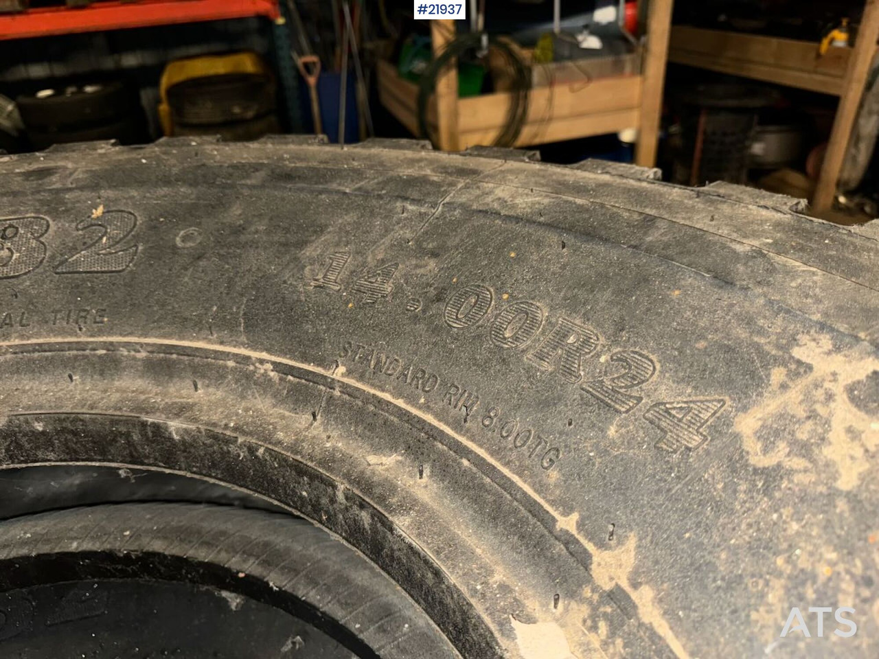 4 stk dekk til hjullaster eller veghøvel - Guma za Građevinska mašina: slika 5 4 stk dekk til hjullaster eller veghøvel - Guma za Građevinska mašina: slika 5