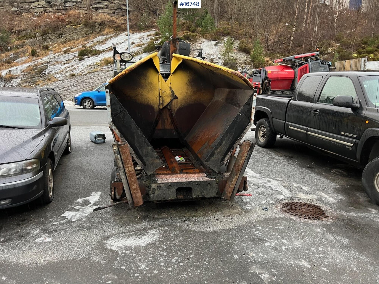 Bomag BF 300P - Mašina za asfalt: slika 2 Bomag BF 300P - Mašina za asfalt: slika 2