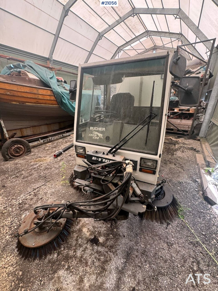 Bucher K-1700 - Autočistilica: slika 4 Bucher K-1700 - Autočistilica: slika 4