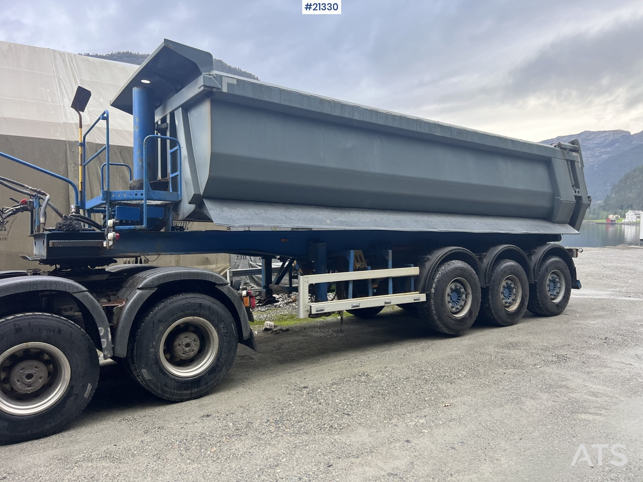 Carnehl 3 akslet tippsemi - Poluprikolica istovarivača: slika 3 Carnehl 3 akslet tippsemi - Poluprikolica istovarivača: slika 3