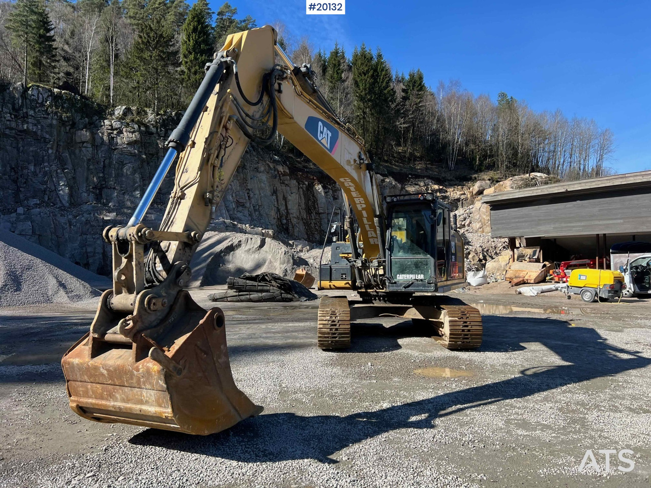 Caterpillar 320EL - Bager: slika 2 Caterpillar 320EL - Bager: slika 2
