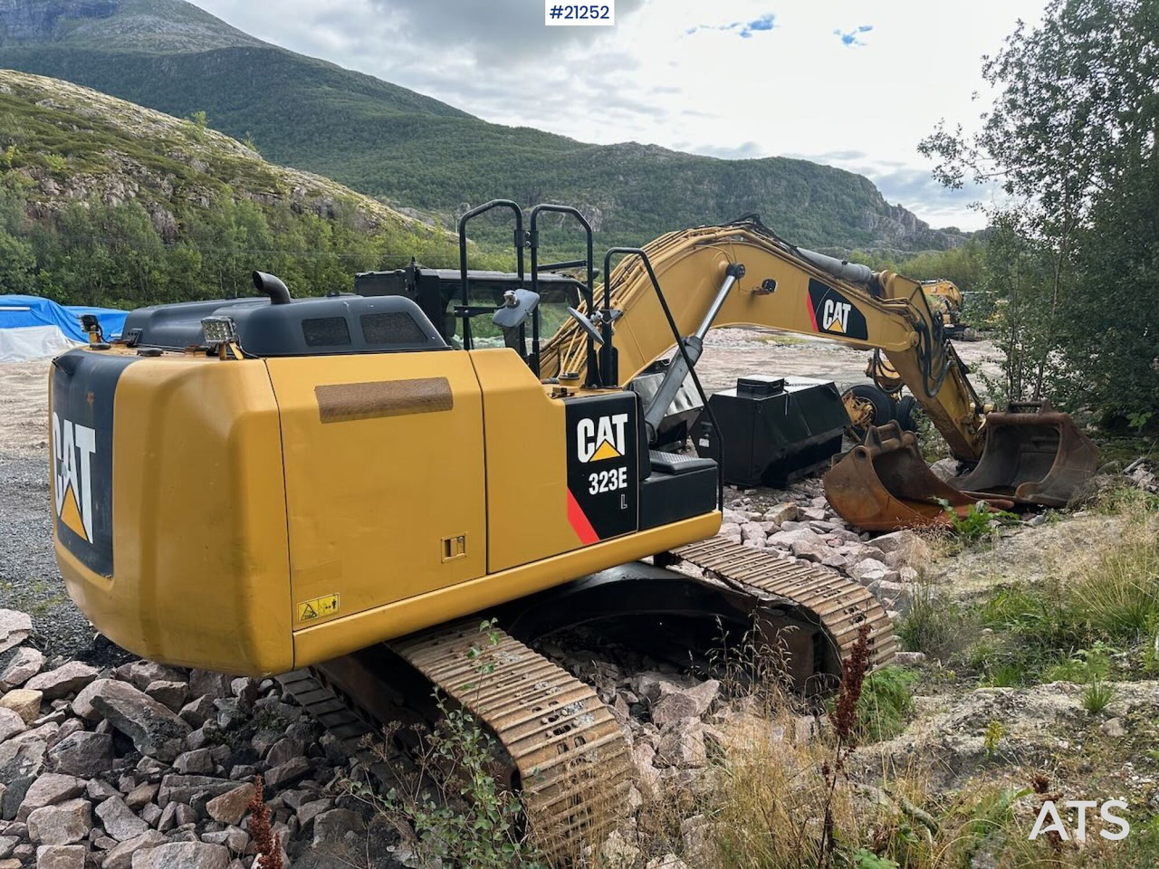 Caterpillar 323E - Bager guseničar: slika 4 Caterpillar 323E - Bager guseničar: slika 4