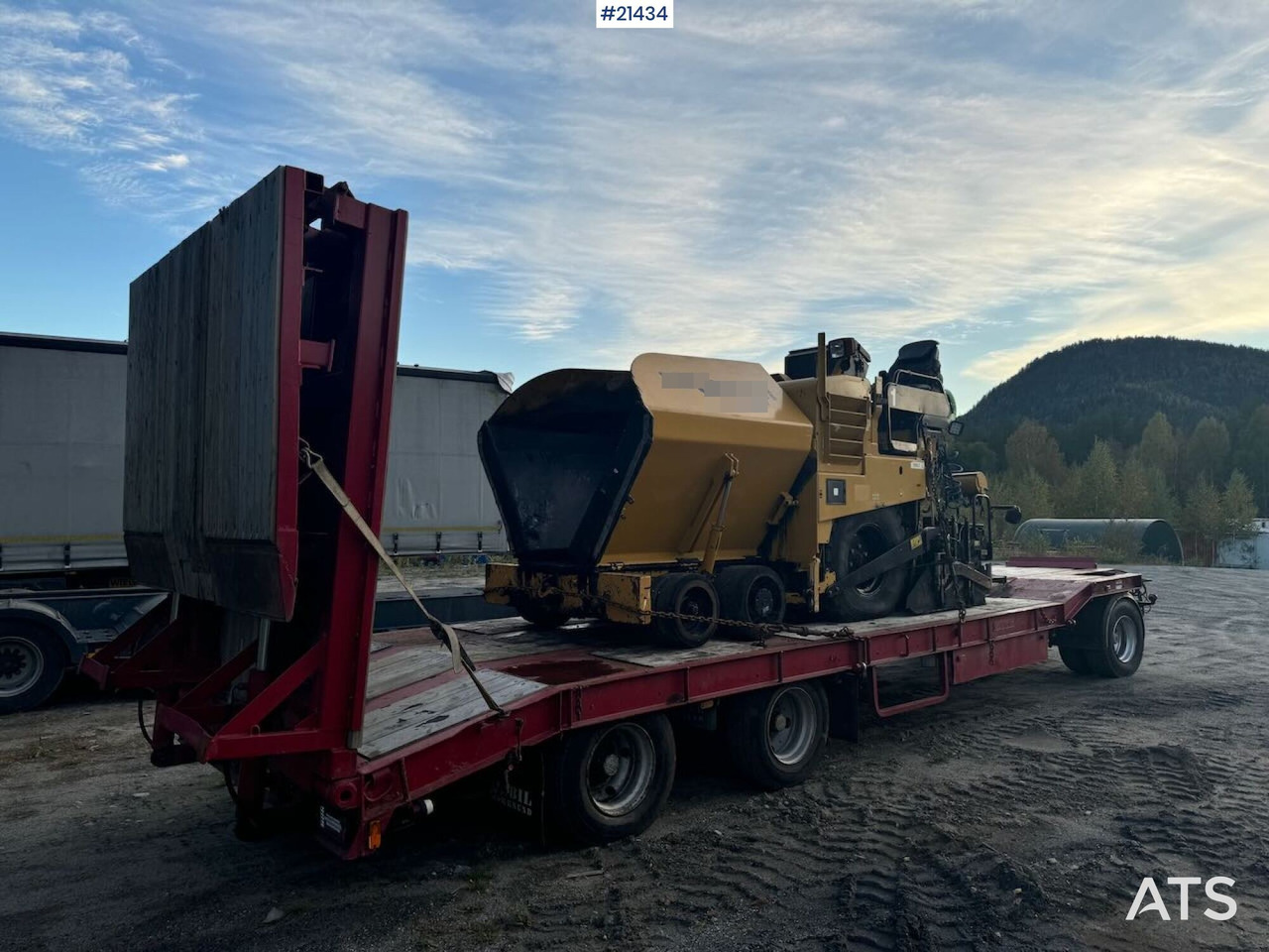 Caterpillar AP 300 - Asfaltni finišer: slika 3 Caterpillar AP 300 - Asfaltni finišer: slika 3