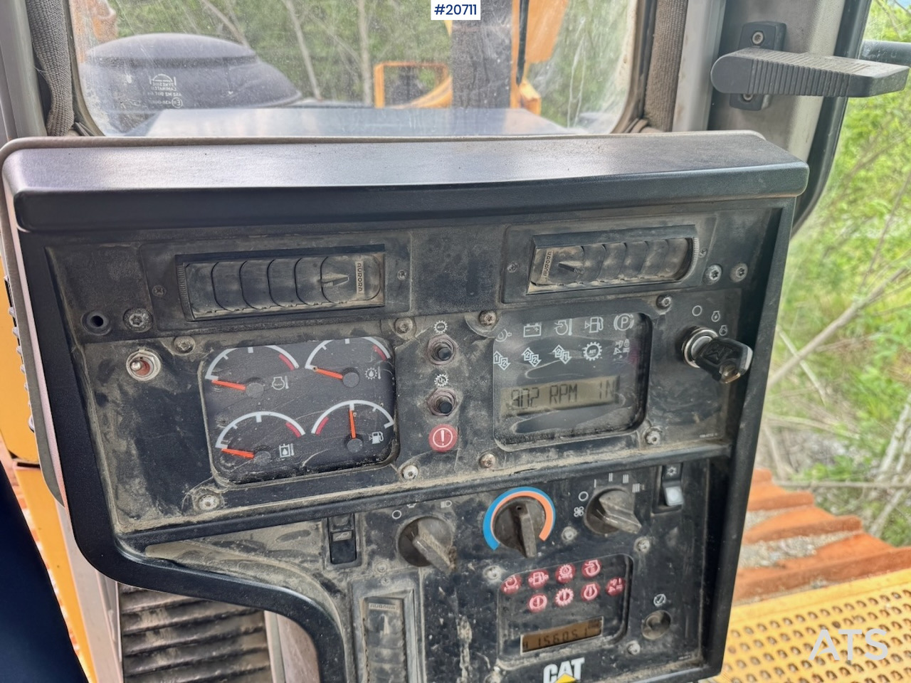 Buldožer Caterpillar D6R LGP: slika 24 Buldožer Caterpillar D6R LGP: slika 24