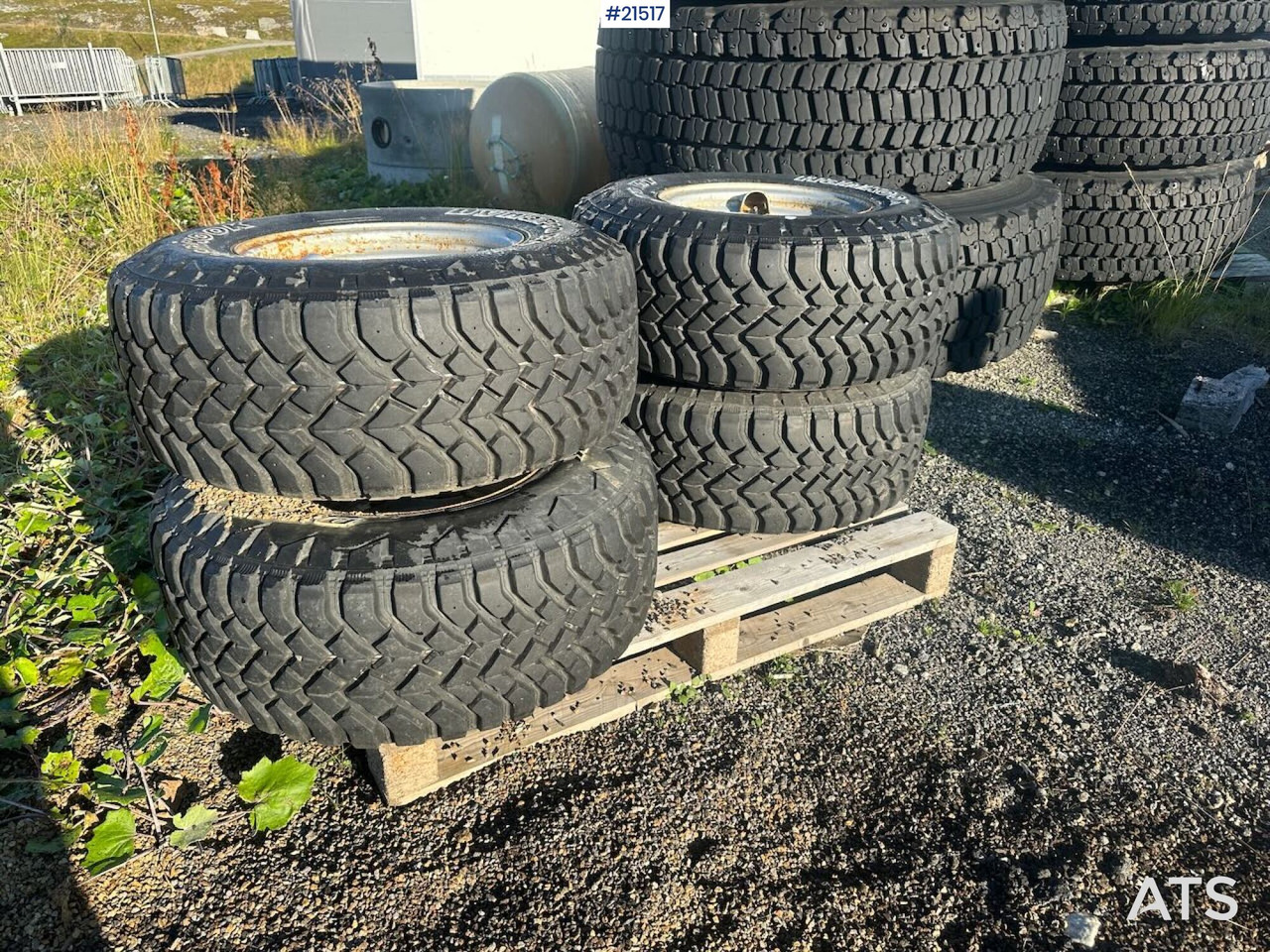 Hankook Dynapro MT dekk til wille hjullaster - Guma za Građevinska mašina: slika 3 Hankook Dynapro MT dekk til wille hjullaster - Guma za Građevinska mašina: slika 3