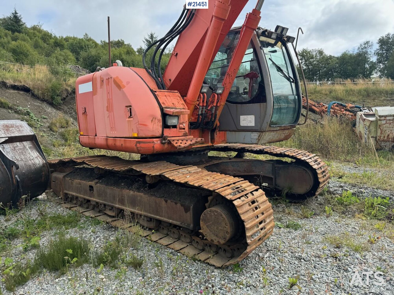 Hitachi ZX225 US - Bager guseničar: slika 5 Hitachi ZX225 US - Bager guseničar: slika 5