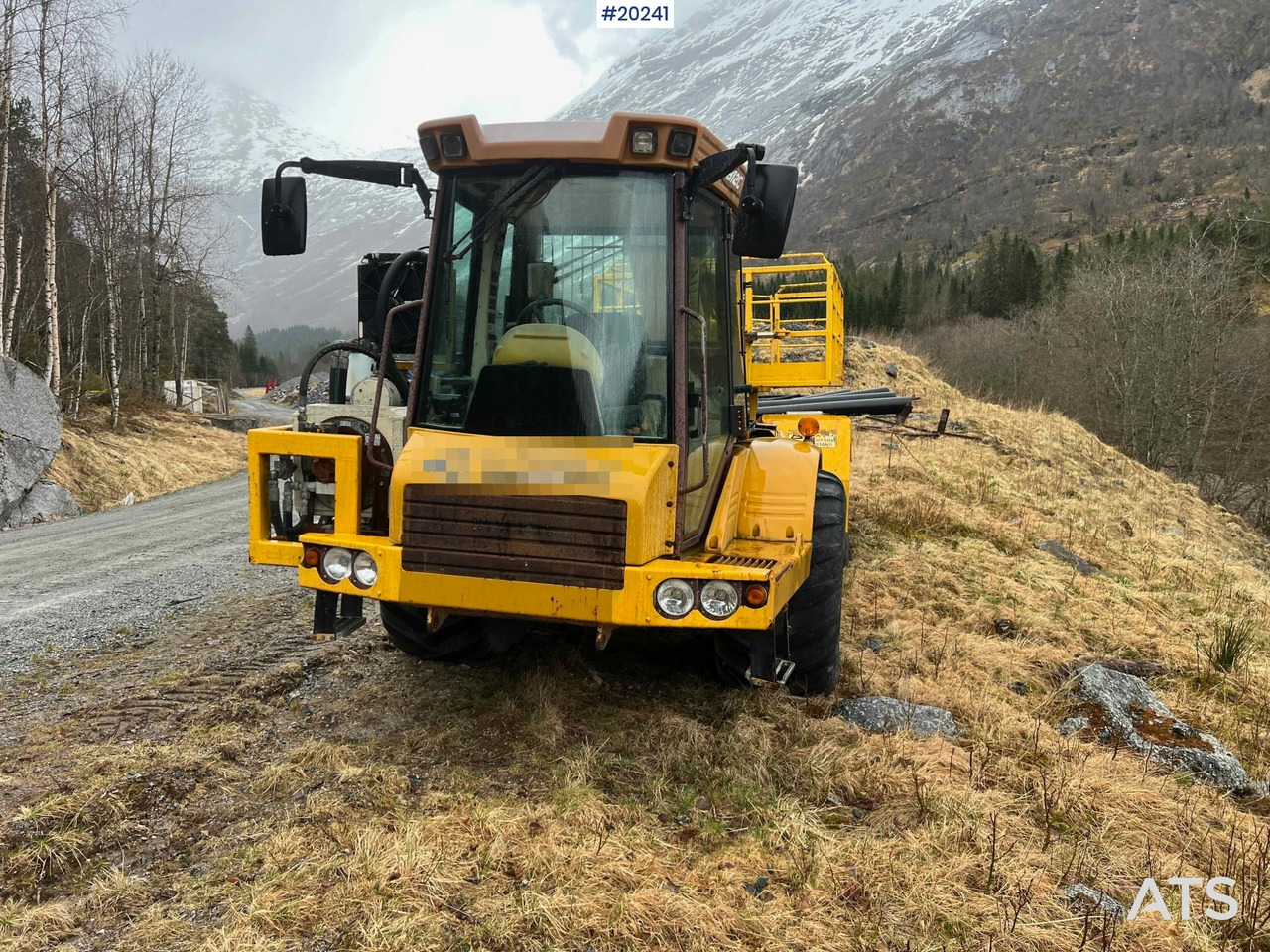 Hydrema 912B m/ 2007 Essverk Plattform 912 lift med rotasjon på korg og fjernkontroll - Zglobni kiper: slika 3 Hydrema 912B m/ 2007 Essverk Plattform 912 lift med rotasjon på korg og fjernkontroll - Zglobni kiper: slika 3