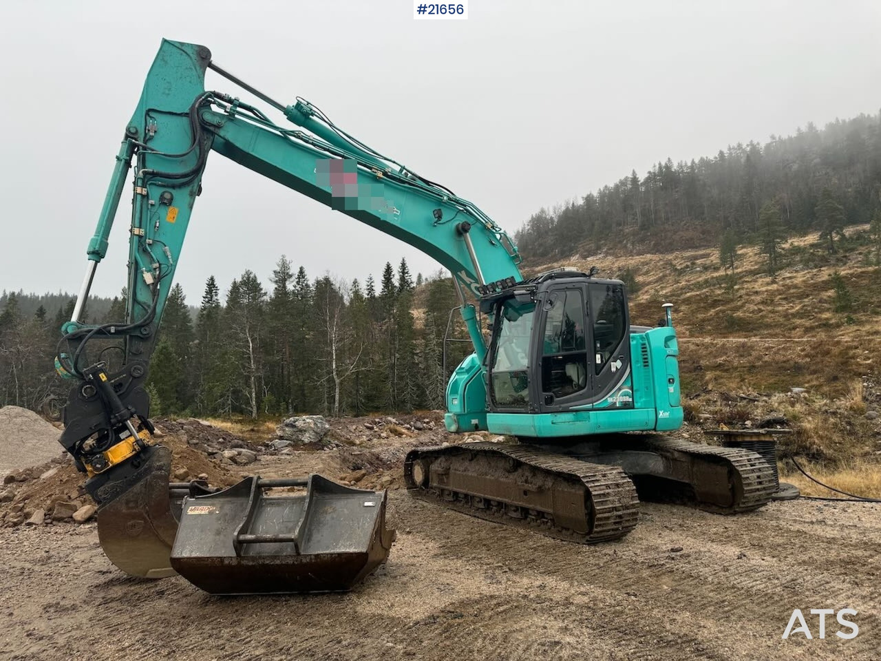 Kobelco SK230SRLC-5 Beltegraver m/ Tilt, Skuffe og GPS - Bager guseničar: slika 1 Kobelco SK230SRLC-5 Beltegraver m/ Tilt, Skuffe og GPS - Bager guseničar: slika 1