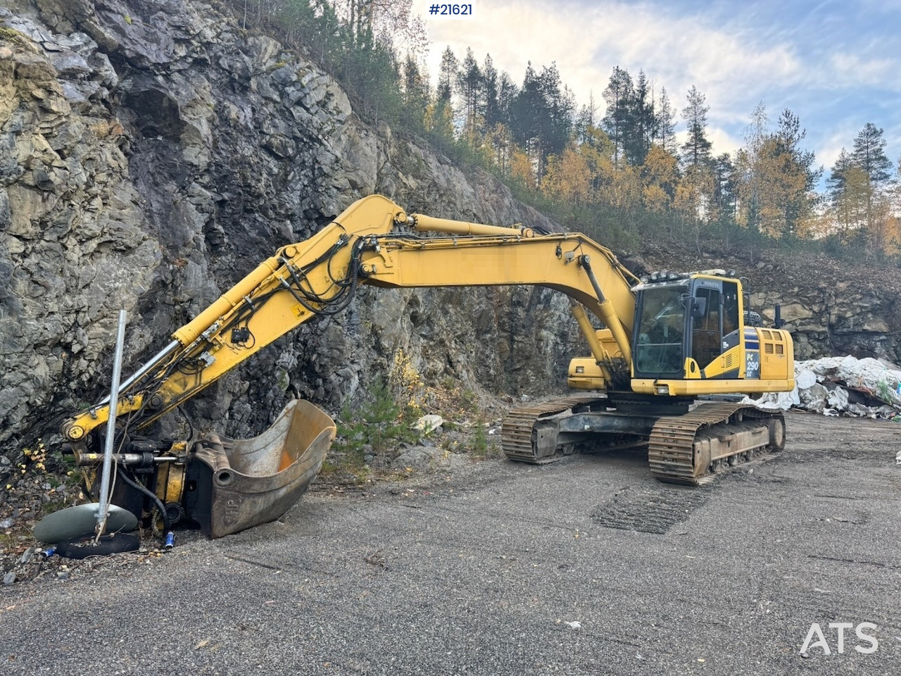 Komatsu Komatsu PC290LC-10 m/ Rototilt, 2 skuffer og GPS. Nytt understell! - Bager guseničar: slika 1 Komatsu Komatsu PC290LC-10 m/ Rototilt, 2 skuffer og GPS. Nytt understell! - Bager guseničar: slika 1