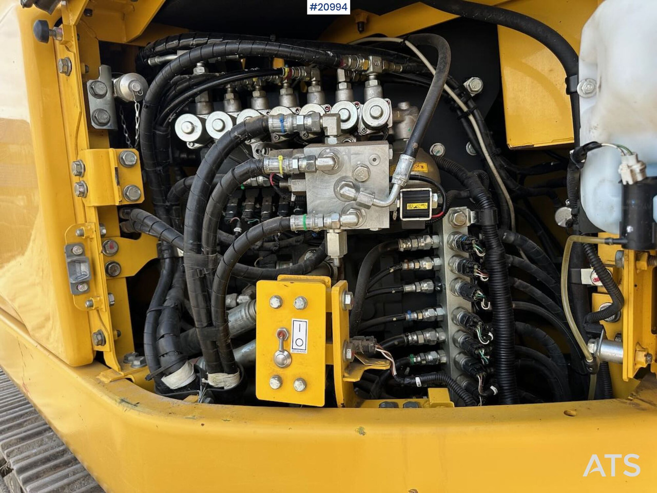 Bager guseničar Komatsu PC228USLC-10: slika 29 Bager guseničar Komatsu PC228USLC-10: slika 29