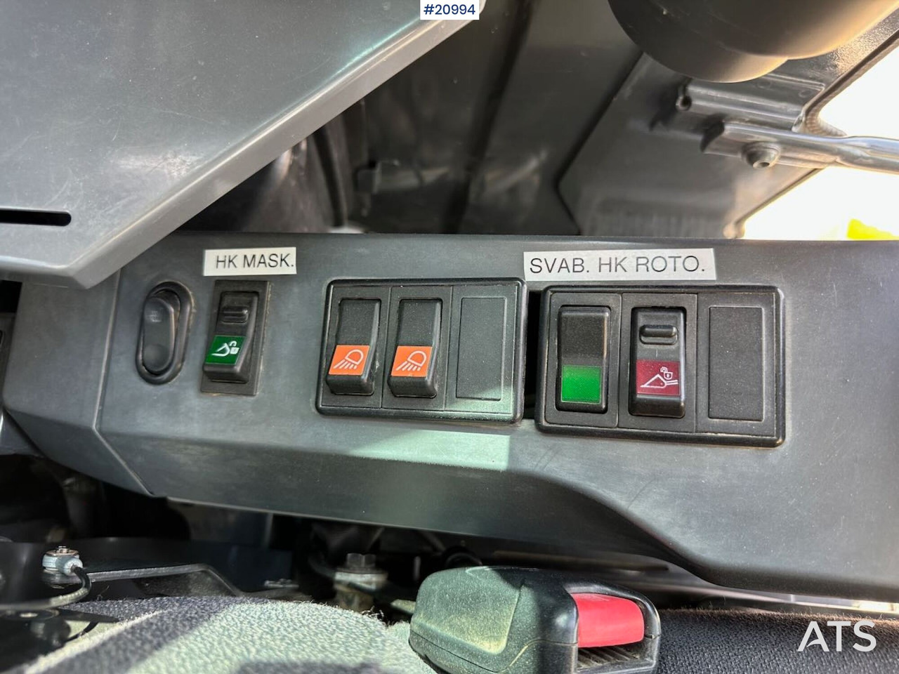 Bager guseničar Komatsu PC228USLC-10: slika 42 Bager guseničar Komatsu PC228USLC-10: slika 42