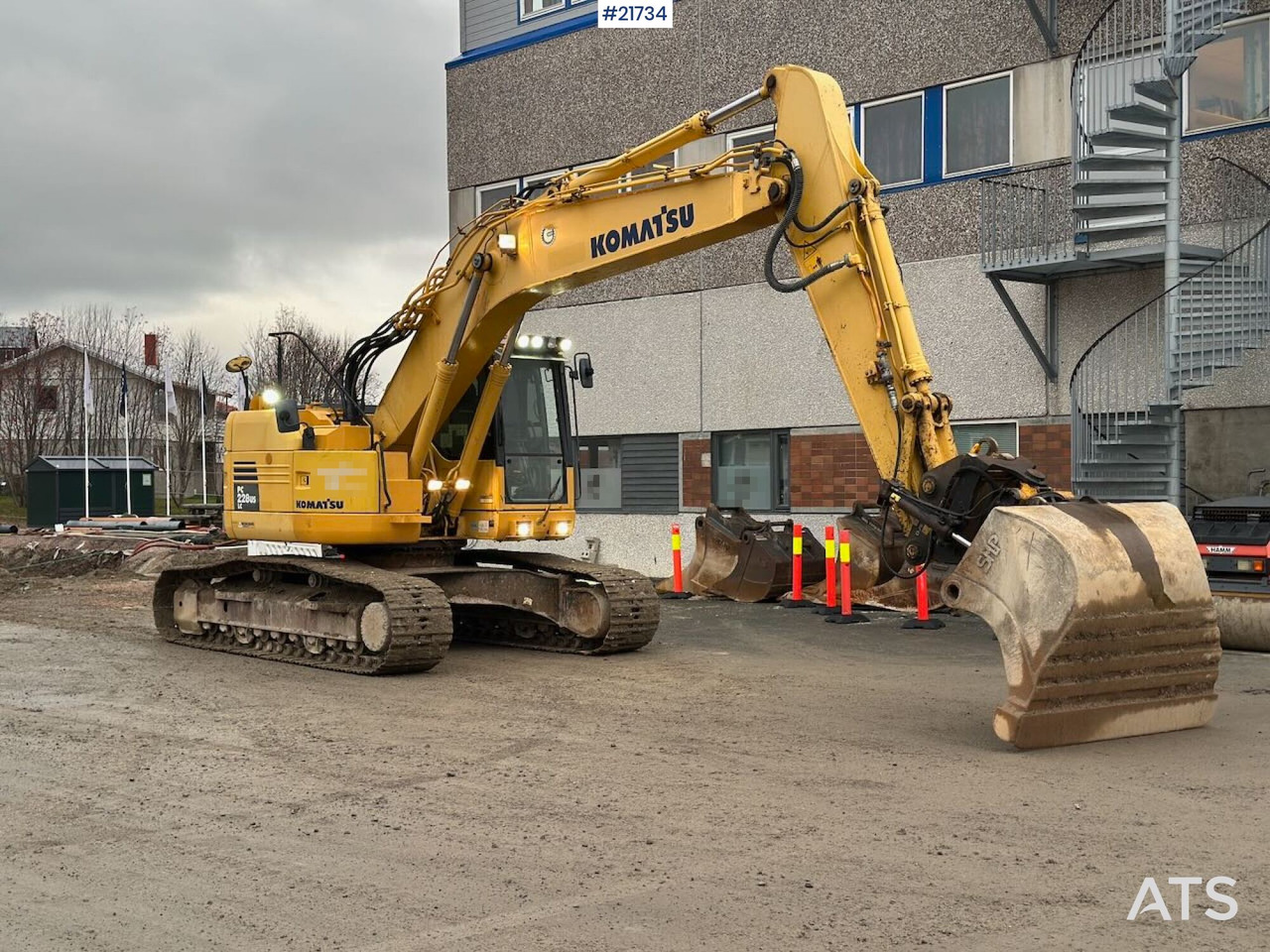 Komatsu PC228USLC-8 gravemaskin m/ 3 skuffer og rototilt. SE VIDEO - Bager guseničar: slika 3 Komatsu PC228USLC-8 gravemaskin m/ 3 skuffer og rototilt. SE VIDEO - Bager guseničar: slika 3
