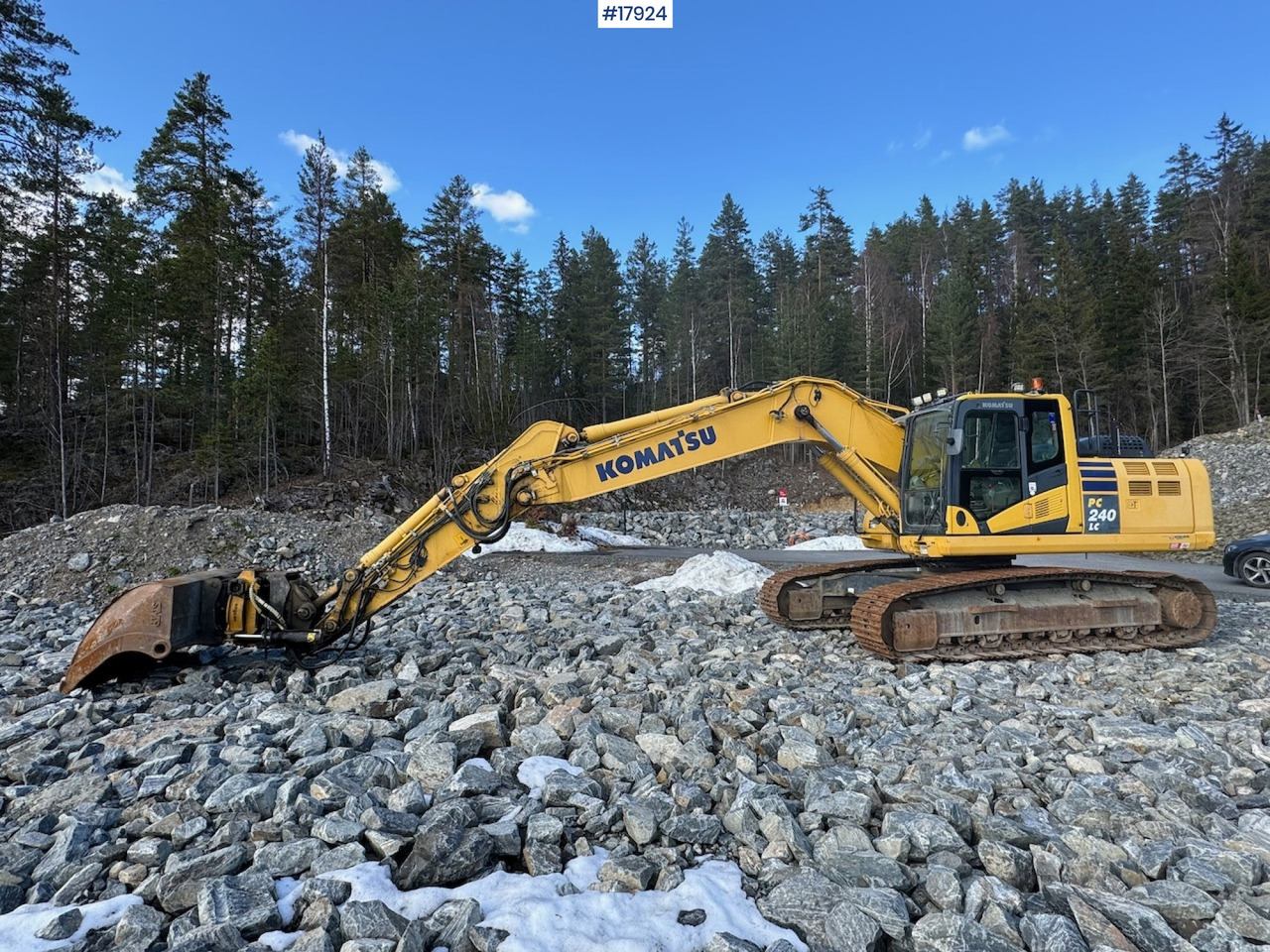 Komatsu PC240LC-10 - Bager: slika 1 Komatsu PC240LC-10 - Bager: slika 1