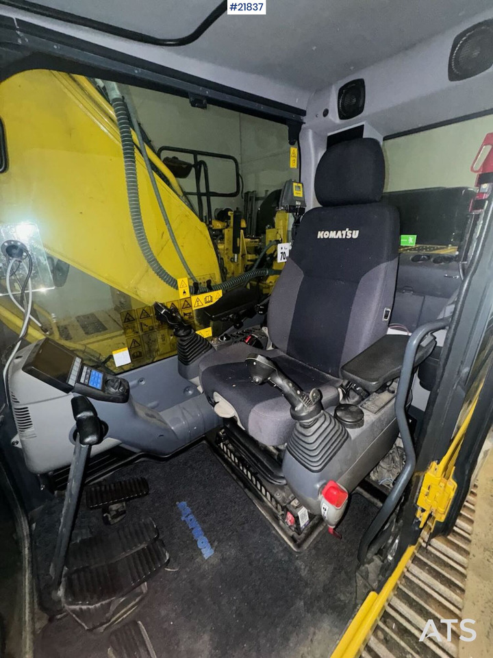 Bager guseničar Komatsu PC240LC-11E0 Beltegraver m/ Rotortilt og Pusseskuffe: slika 24