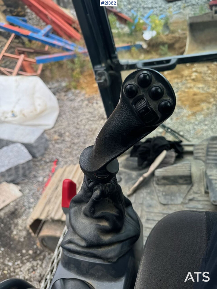 Bager guseničar Komatsu PC290LC-11 Beltegraver m/ tilt og 2 skuffer: slika 44 Bager guseničar Komatsu PC290LC-11 Beltegraver m/ tilt og 2 skuffer: slika 44