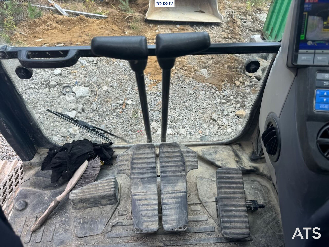 Bager guseničar Komatsu PC290LC-11 Beltegraver m/ tilt og 2 skuffer: slika 39 Bager guseničar Komatsu PC290LC-11 Beltegraver m/ tilt og 2 skuffer: slika 39