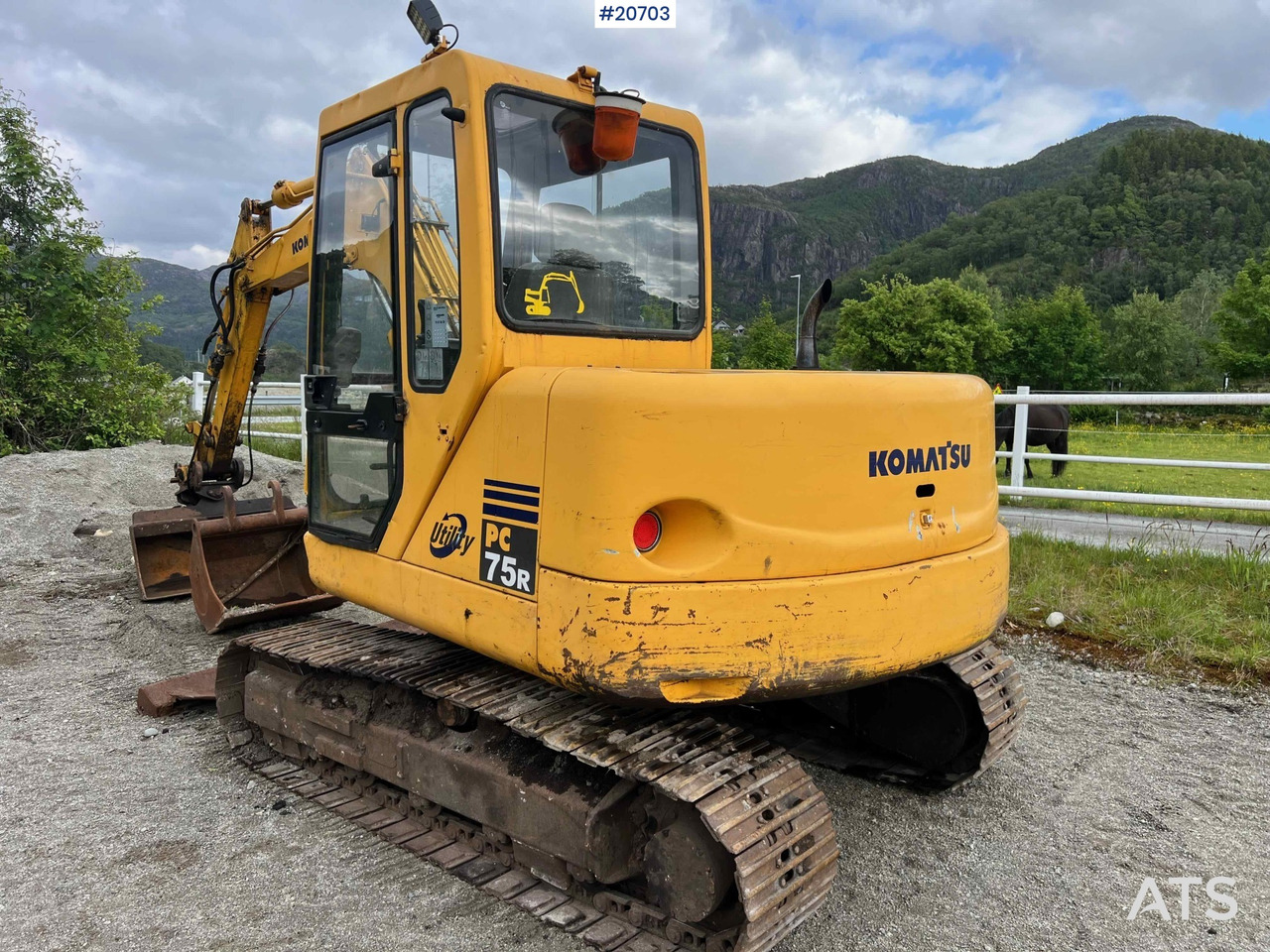 Komatsu PC75 - Bager: slika 2 Komatsu PC75 - Bager: slika 2