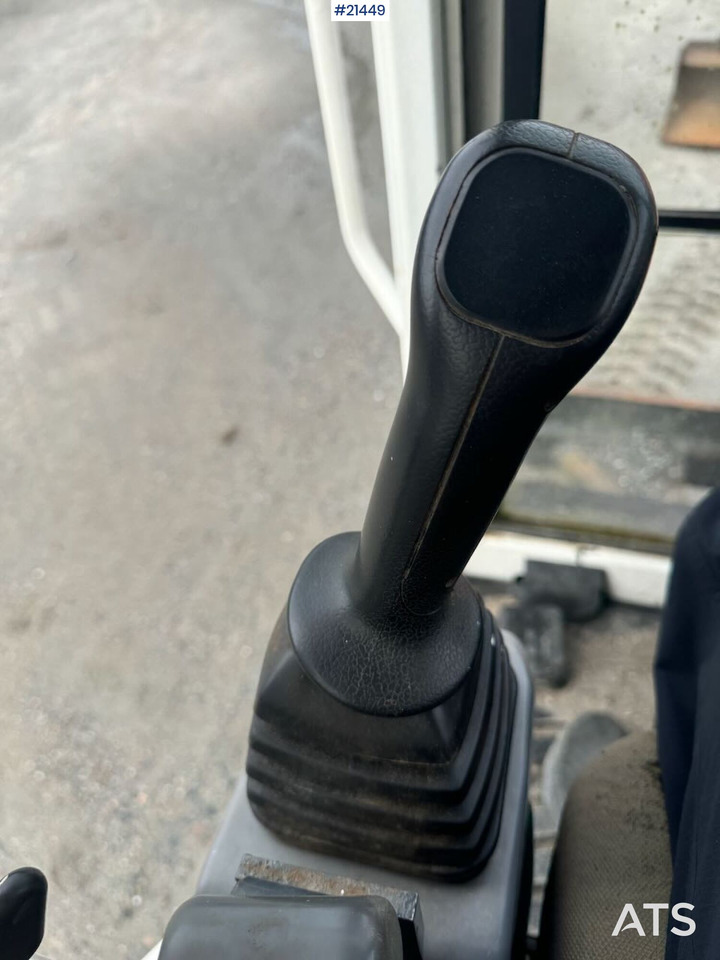 Mini bager Kubota U35-3: slika 27