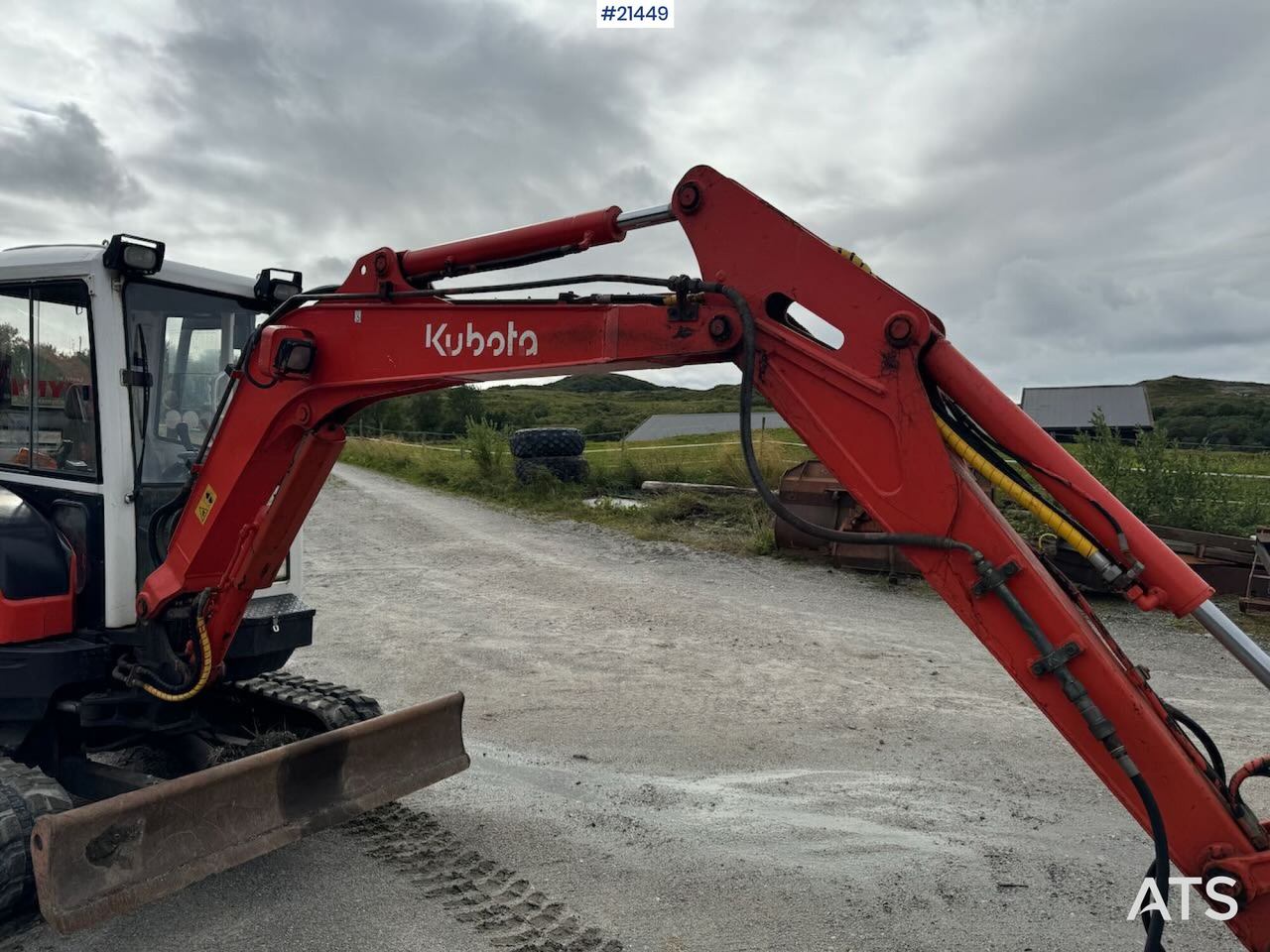 Mini bager Kubota U35-3: slika 15