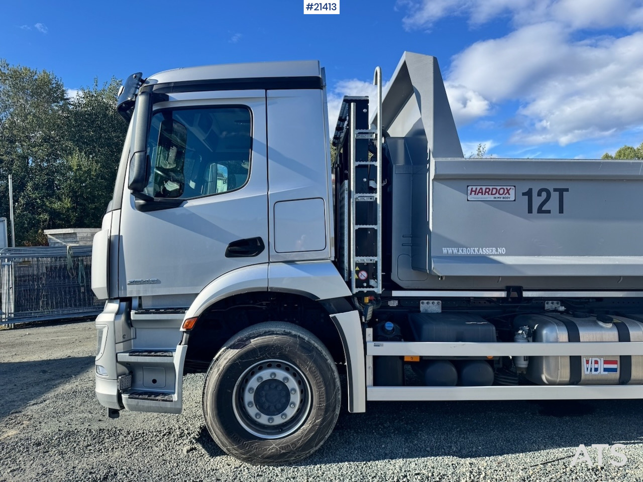 Mercedes Arocs 2543 - Kamion sa hidrauličnom kukom: slika 4 Mercedes Arocs 2543 - Kamion sa hidrauličnom kukom: slika 4