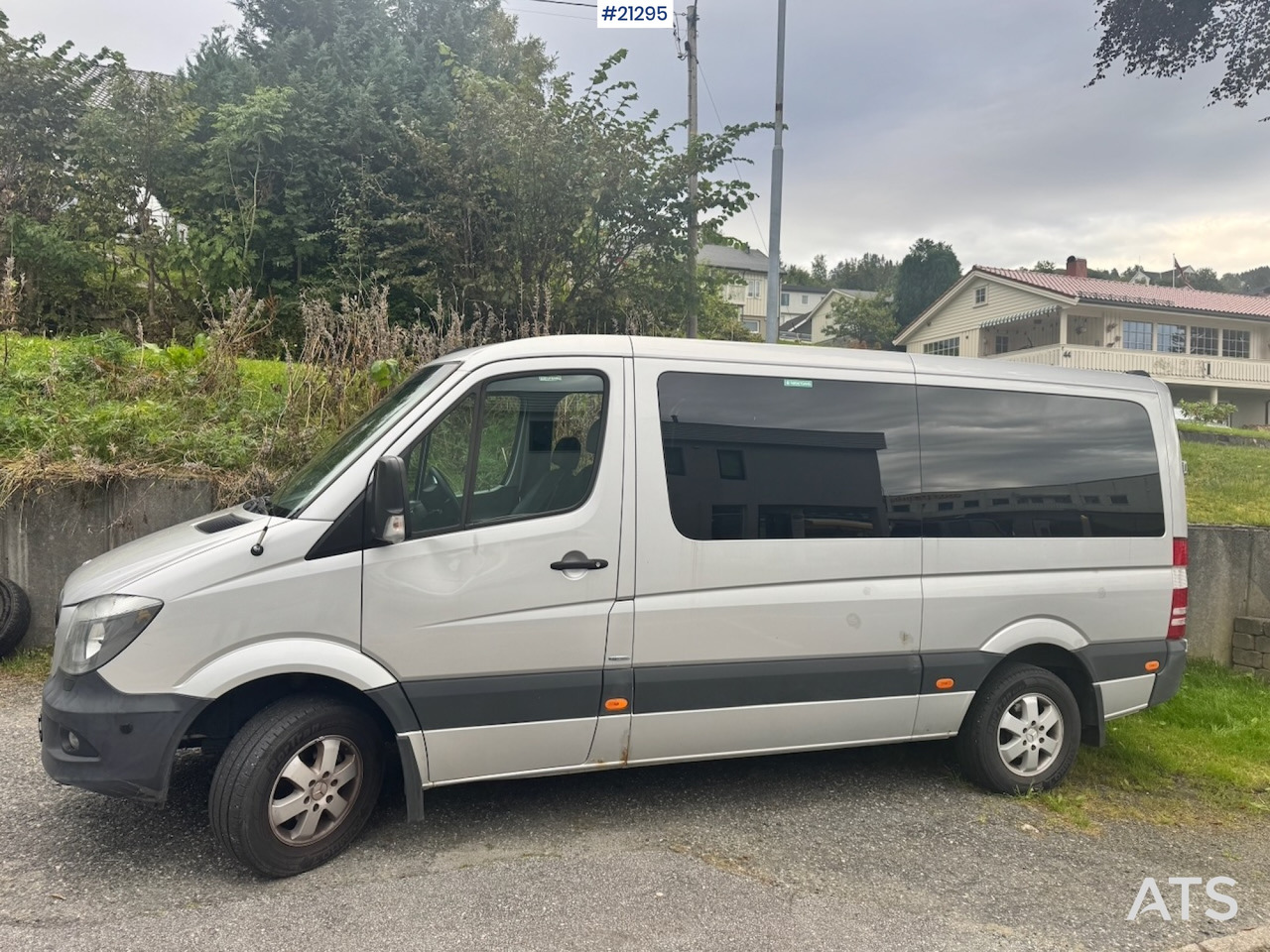 Mercedes Sprinter 316 - Minibus, Putnički kombi: slika 2 Mercedes Sprinter 316 - Minibus, Putnički kombi: slika 2