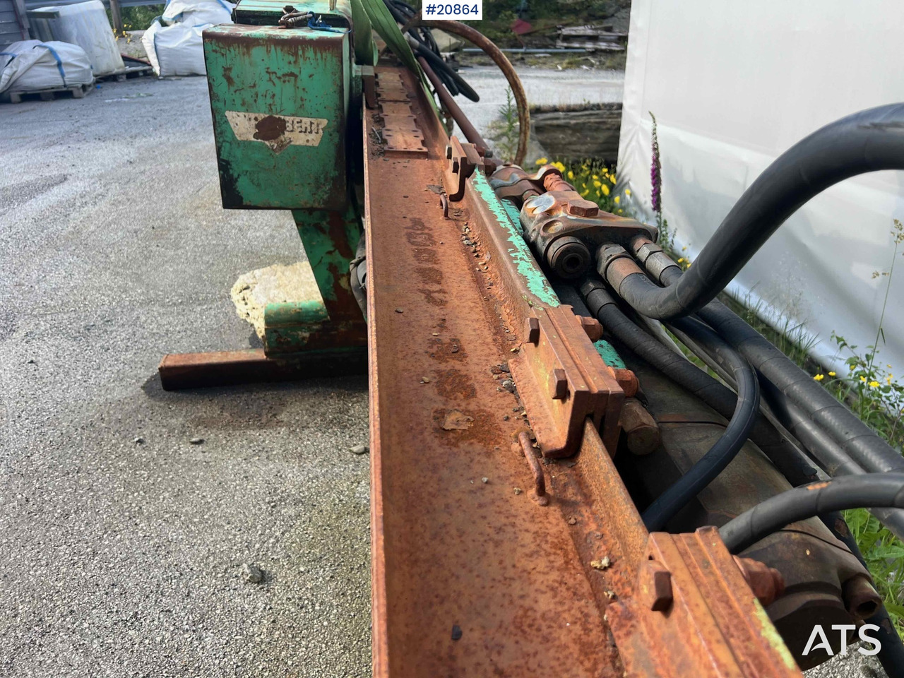 Veliki kamon za bušenje Montabert CPA500 boretårn m/ hc 150 hammer: slika 29 Veliki kamon za bušenje Montabert CPA500 boretårn m/ hc 150 hammer: slika 29